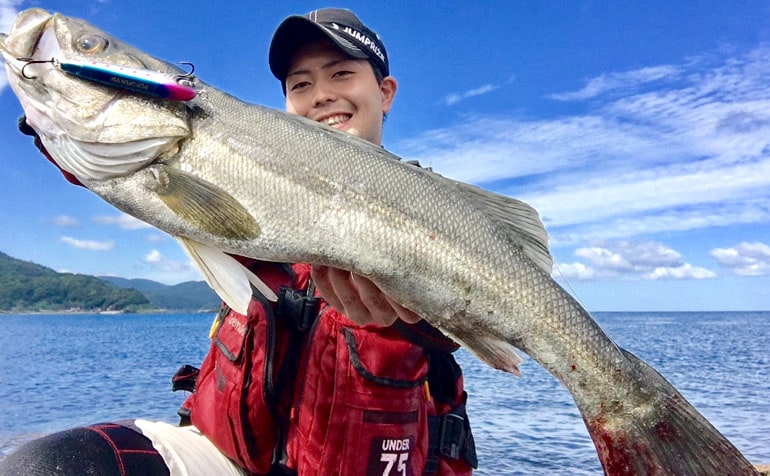 奥能登で狙うトップゲーム縛りの 磯マル 石川県珠洲市高屋の地磯 Tsurinews
