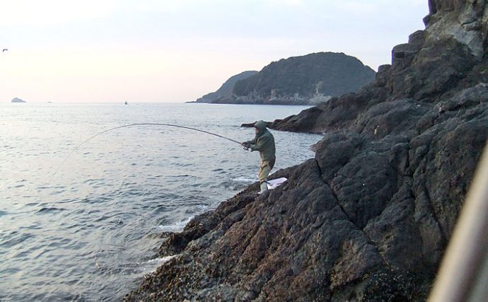 沖磯フカセ釣りで鮮やかマダイ57cm！【大分県高手島水道】