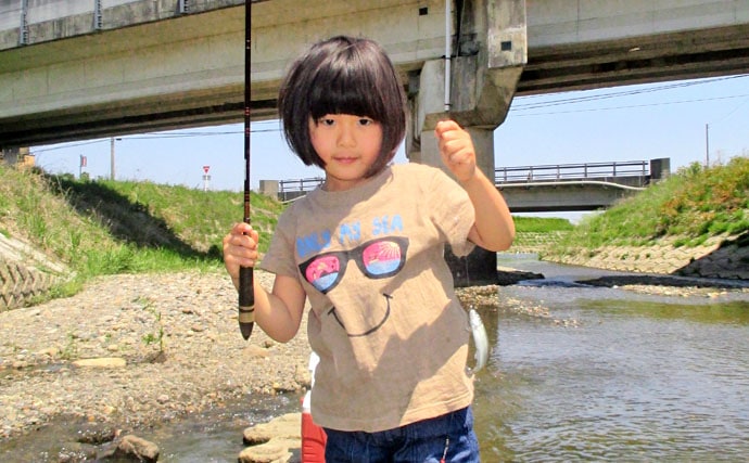 琵琶湖初夏の風物詩！河川の小アユをサビキで釣ろう【タックル＆エサ編】