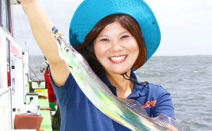 船タチウオ釣行：見事女性が竿頭！【神奈川県金沢八景・弁天屋】