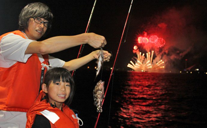 《夏休みオススメ》花火を見ながら親子で船釣り！【神奈川県：進丸】