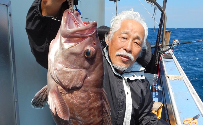 船泳がせ釣り：6kgマハタを筆頭にヒラマサまで！【福岡県・宝寿丸