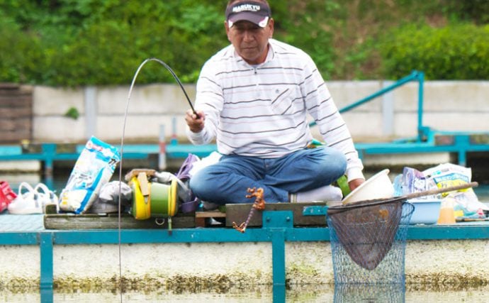 ヘラブナ釣り上達への道しるべ「両ダンゴのチョウチン釣り」