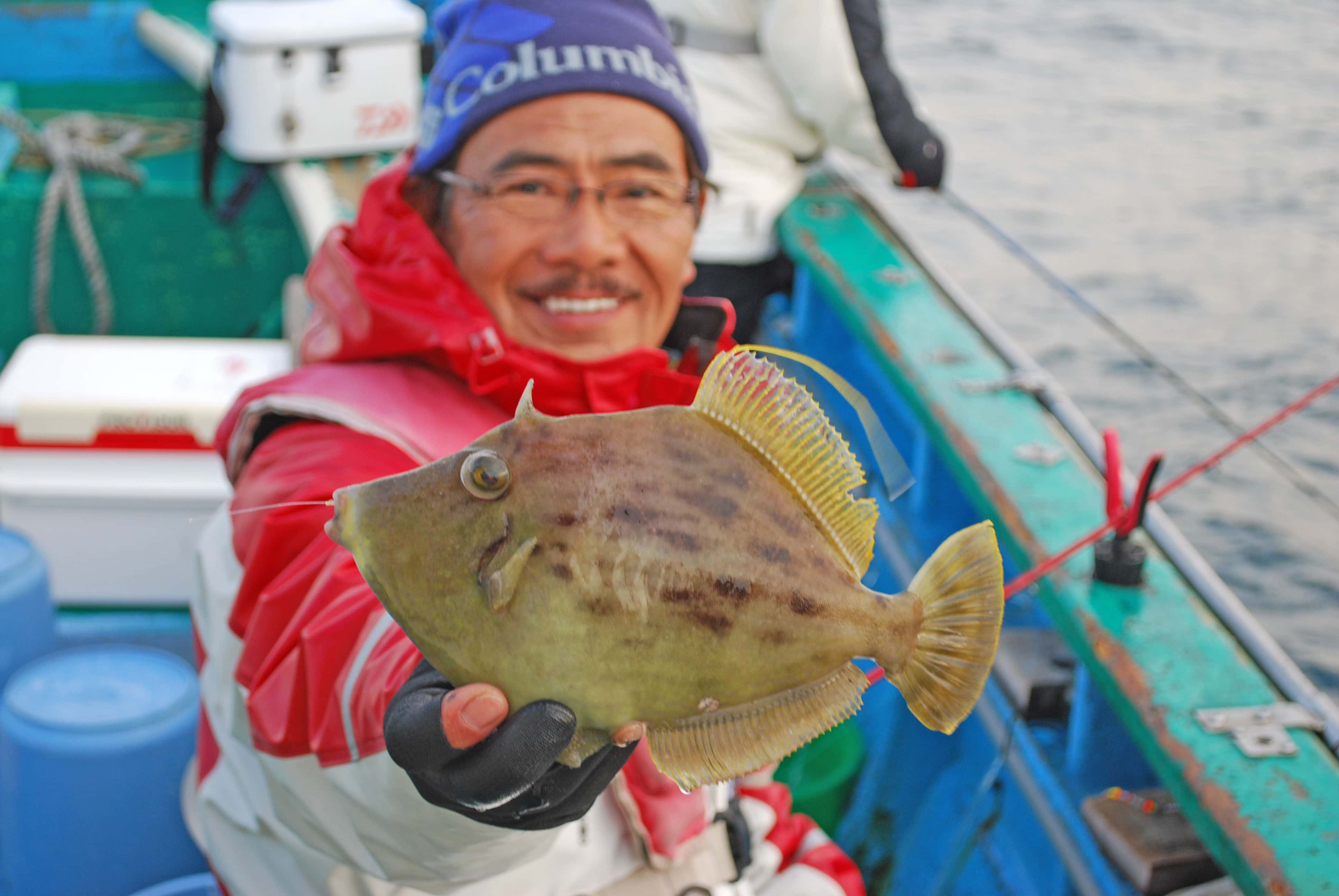 拾い釣りでも面白い！冬の肝パンカワハギ釣り【神奈川県・ちがさき丸】