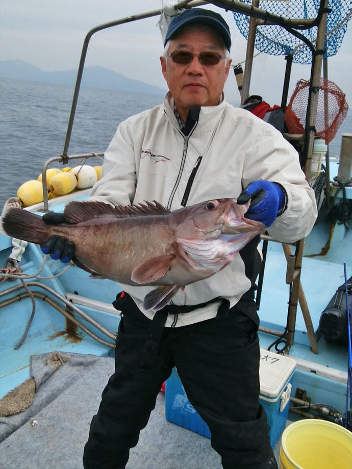 【玄界灘＆響灘】沖釣り最新釣果情報　マダイ30尾に8kgヒラマサ！