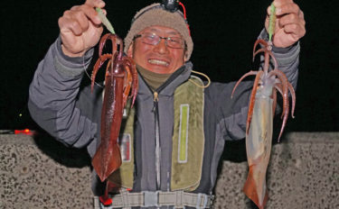 エサ巻きスッテのウキ釣りでヤリ＆スルメイカ！【長崎県・生月島】