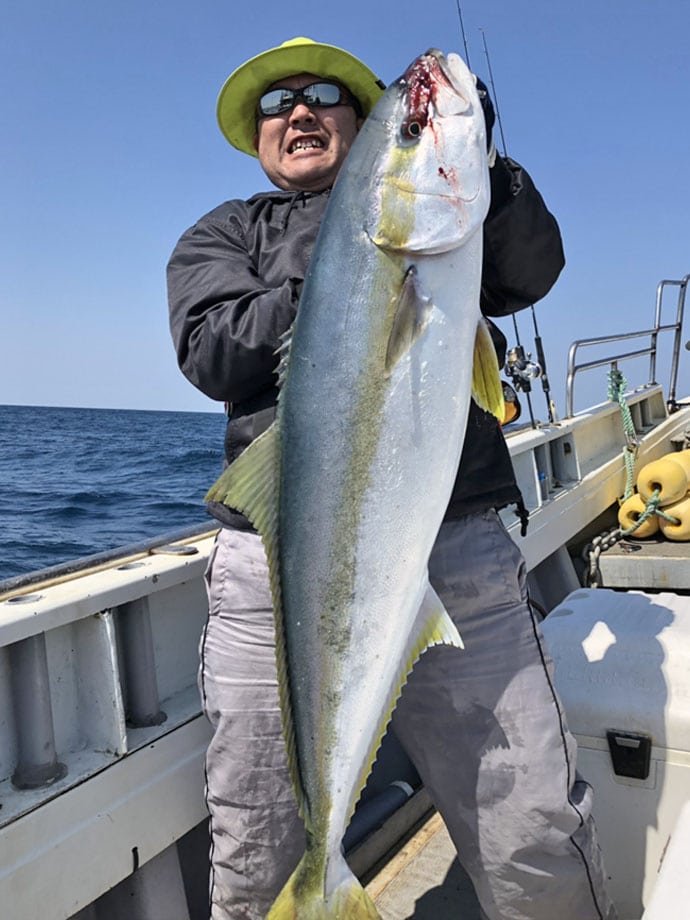 【長崎＆佐賀】船釣り最新釣果情報　50cmメジナにマダイ42尾！