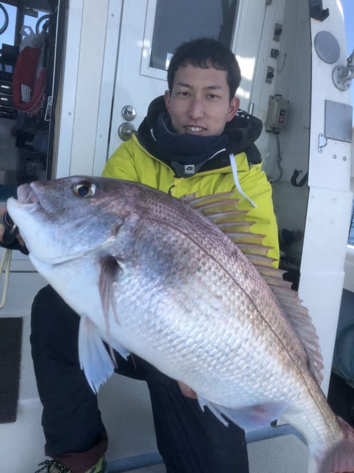 【大分＆熊本】沖釣り最新釣果　60㎝モンスターアジにメバル数釣り