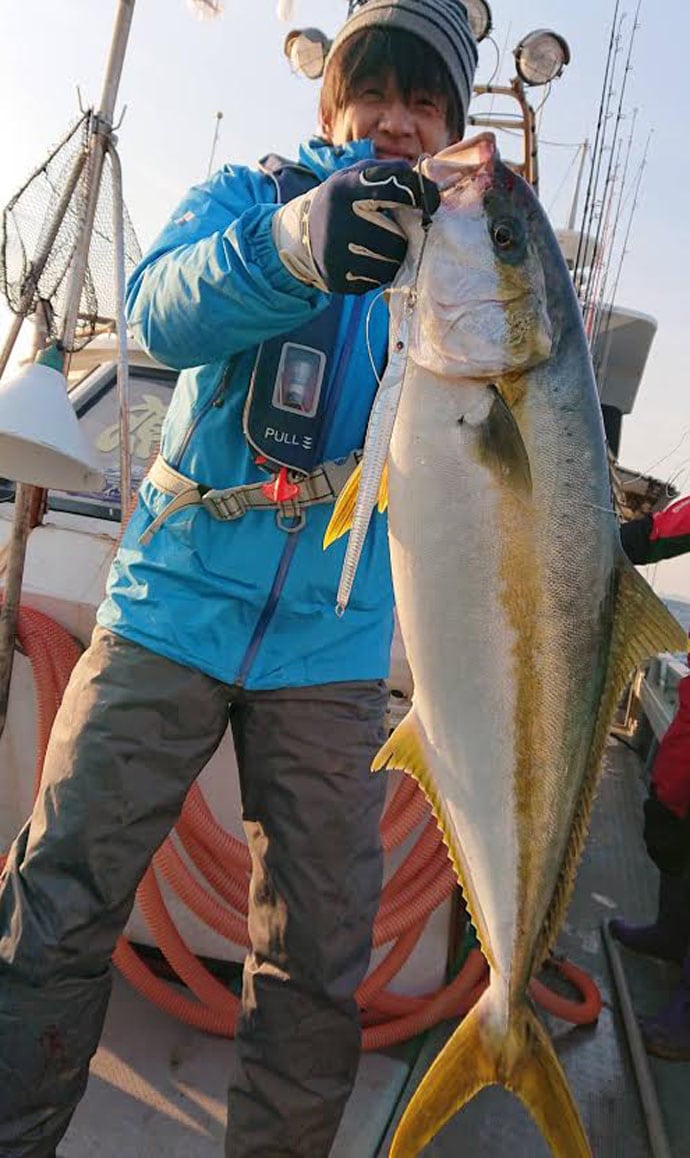【長崎＆佐賀】船釣り最新釣果　80cmヒラスズキに8.3kg大ダイ