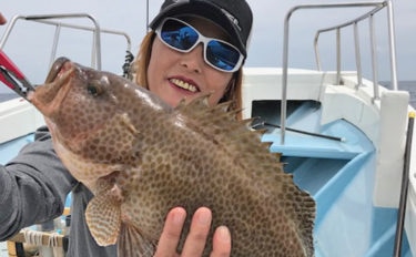 【愛知県】沖釣り釣果速報　SLJで良型根魚にドラゴンタチウオ7本！