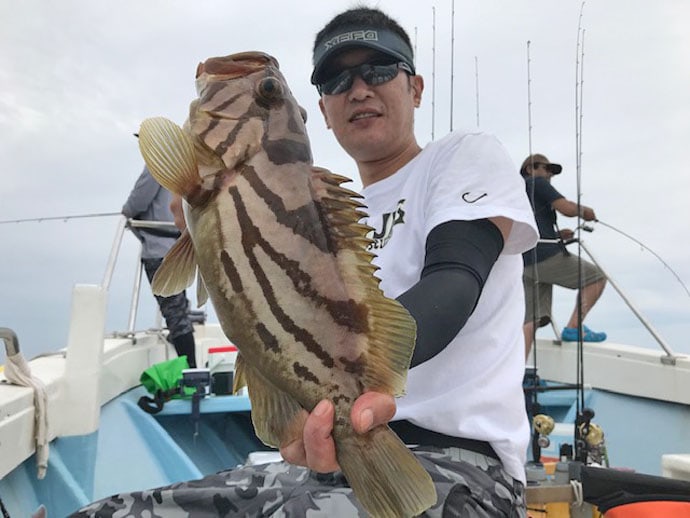 【愛知県】船釣り釣果速報　マダイにサワラにマダコにと多魚種好釣！