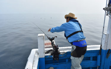船釣りでの座席位置と釣果の関係を考察　釣れる席は存在する？
