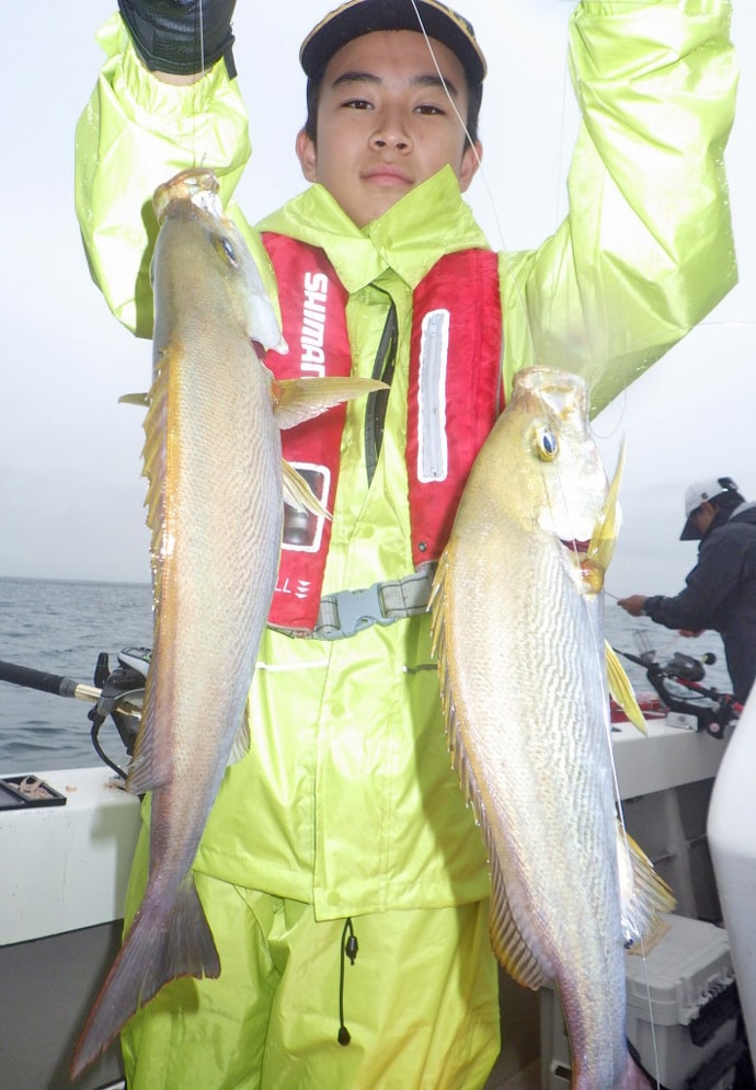 【大分県】沖釣り釣果速報　キンメダイ7連掛けにジャンボイサキも好調