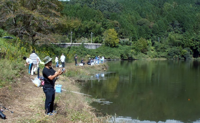 『布目ダム釣り大会』取材レポート　40cm超ニジマス釣果も【奈良】