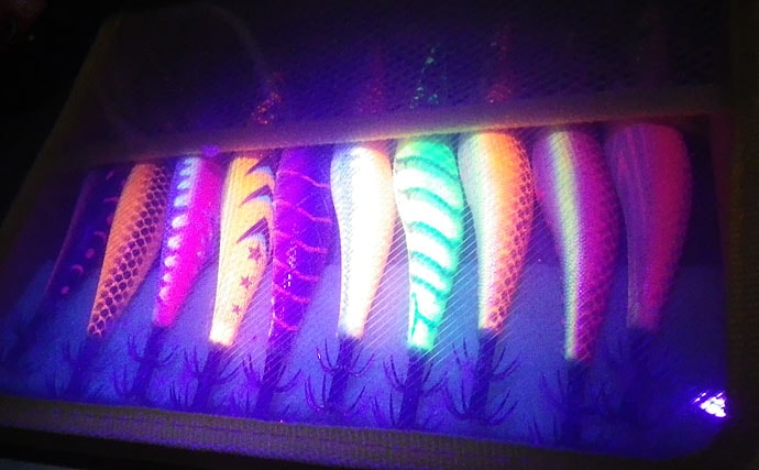 エギ＆タイラバのネクタイの『カラー』を考察　蛍光色と紫外線が重要