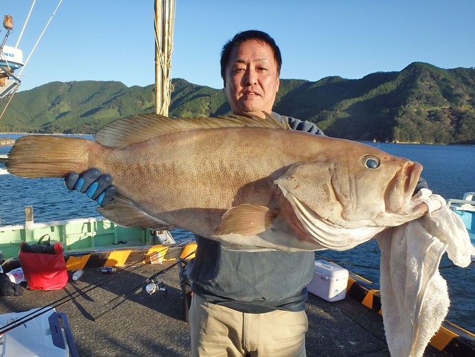【三重県】船釣り＆イカダかかり釣り最新釣果　80cm巨大マハタ登場