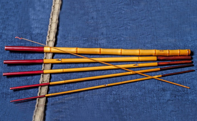 道具を通して伝統的な釣りを知る：小継ぎの短竿で楽しむホソの小ブナ釣り