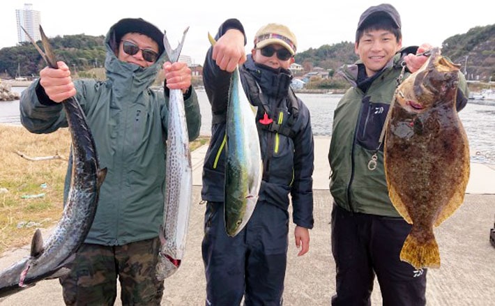 【愛知県】沖釣り最新釣果　寒ブリ・寒ザワラ・寒ビラメが揃い踏み