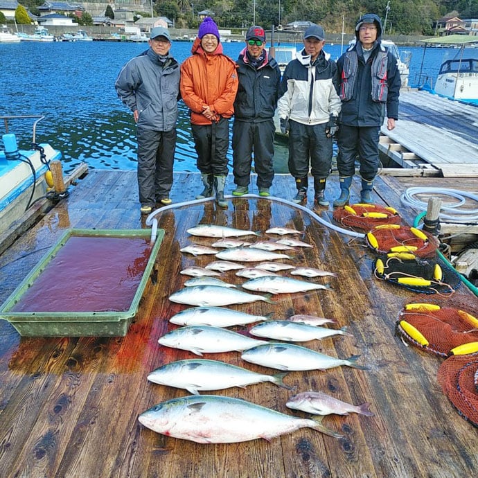 【三重県】海上釣り堀最新釣果　大型ブリにマダイに本クエなど高級魚三昧