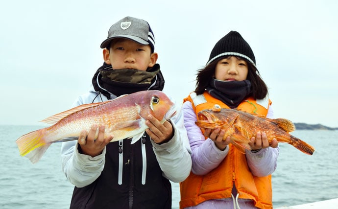 【福岡】沖のエサ釣り最新釣果　『サンマ手繰り』釣りで10kg頭ブリ65尾