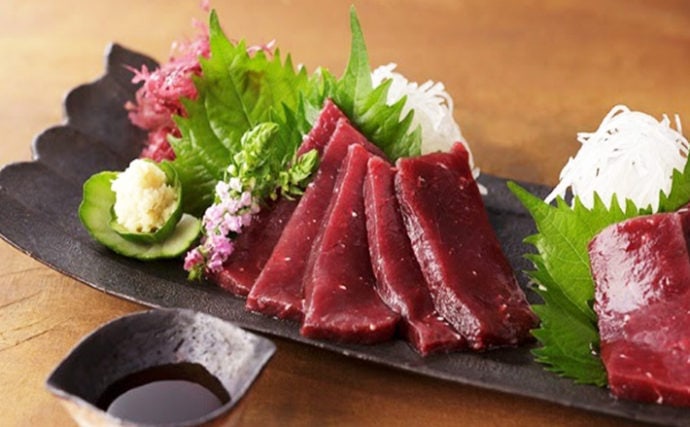 全国一の消費量を誇る長崎県で育ったスタッフが『クジラ』料理を紹介