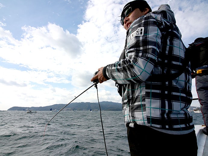 沖釣りで使う『船竿』選びの基礎知識　釣り方による「調子」の違いとは？