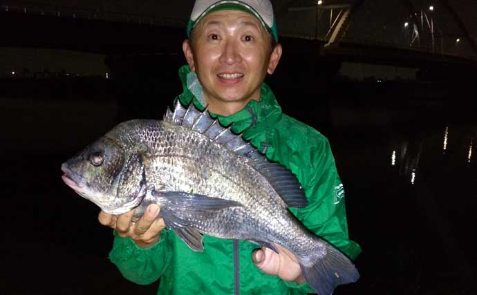 ぶっこみウナギ釣りで70cm級手中　カメジャコが特エサ【愛知・新川】