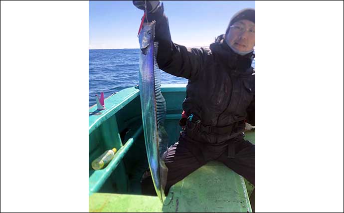【茨城2021】鹿島沖タチウオ釣り入門　冬の「幽霊魚」は期間限定？