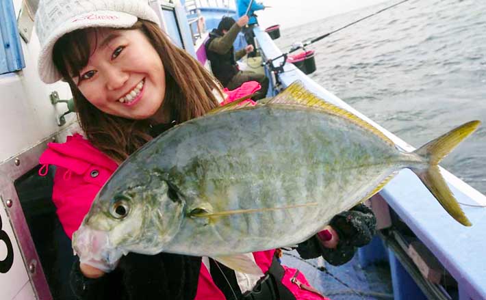 コマセ釣りで 高級魚 シマアジ手中 3kg級ヒットも 千葉 有希丸 Tsurinews