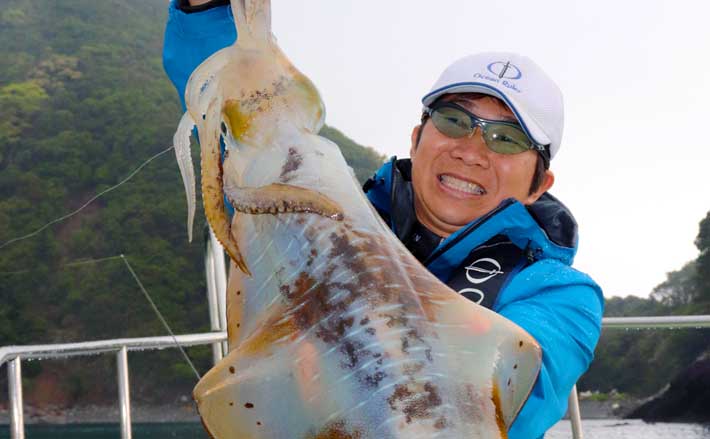 21中部 春エギング最盛期突入 好調のモンスターアオリイカを攻略 Tsurinews Part 4