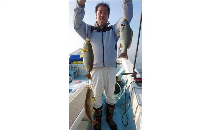 【大分・熊本沖】沖釣り最新釣果　夜焚きケンサキイカ釣りが好調