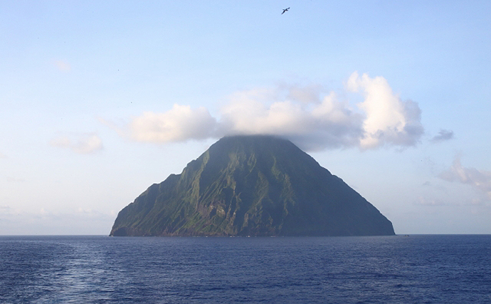 海底火山に「漁船の名前」がつけられるワケ　地形と漁場の関係がヒント？