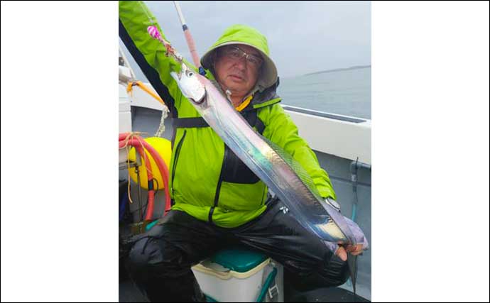 【福岡】沖のエサ釣り最新釣果　ファミリフィッシングで良型タチウオ好捕
