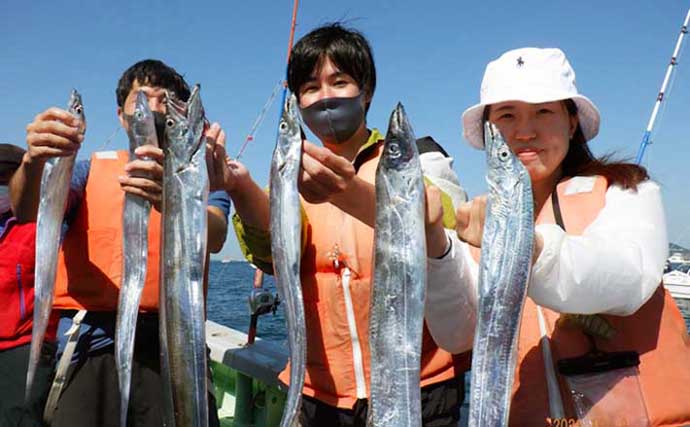 【愛知・三重】沖釣り最新釣果　タチウオ釣りで良型混じり3ケタ達成も