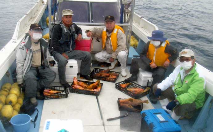 【福岡】沖のエサ釣り最新釣果　ひとつテンヤでゲスト交えてマダイ数釣り
