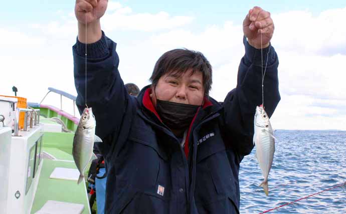 東京湾LTアジで釣れっぱなしを満喫　手返し良い「人工エサ」が的中？