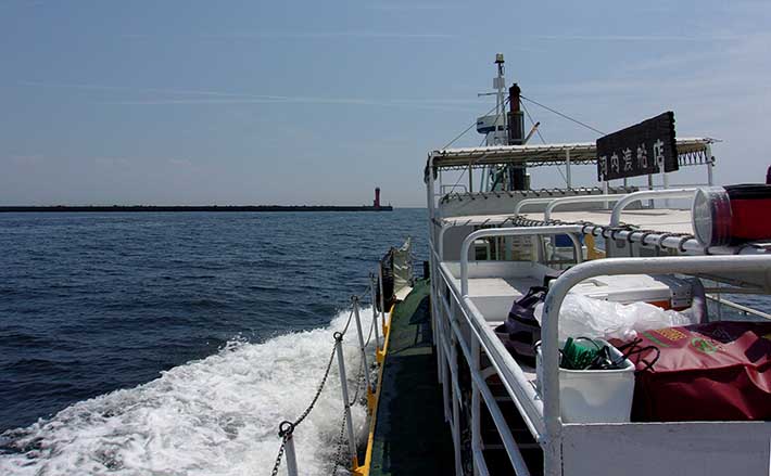 神戸の沖防波堤が立入禁止に　休業中の渡船店と行政の協議の行方は？