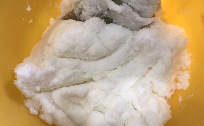釣り人的「おもてなしレシピ」：寒ブリの塩釜焼き　インパクトあり過ぎ？