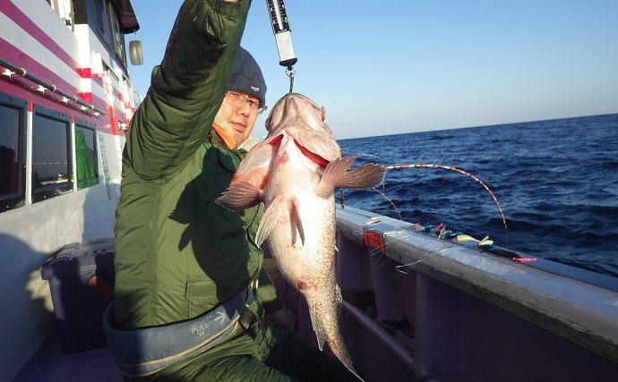 オキメバル釣りで2.5kg級頭に良型『マゾイ』続々　イワシエサにヒット