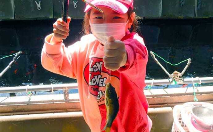 昭和レトロな釣り堀で束釣り達成　ファミリー釣行で133尾と爆釣