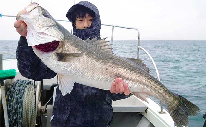 【福井】沖釣り最新釣果　三国沖ジギングでランカーシーバスに青物続々
