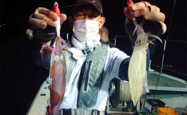 【福井】沖釣り最新釣果　夜のイカメタル船でマイカ（ケンサキ）40匹