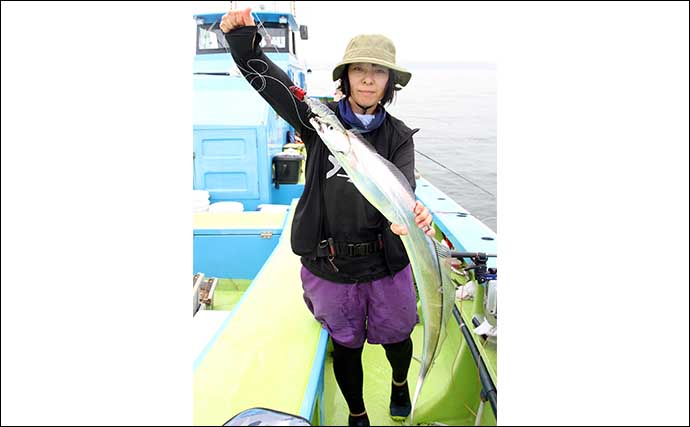 東京湾タチウオ・アジのリレー釣り　タチウオ22尾にアジ16尾と土産十分
