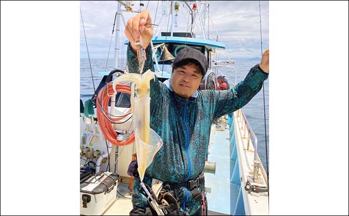 タイラバ＆イカメタル釣行で85cm大型マダイにケンサキイカ62尾手中