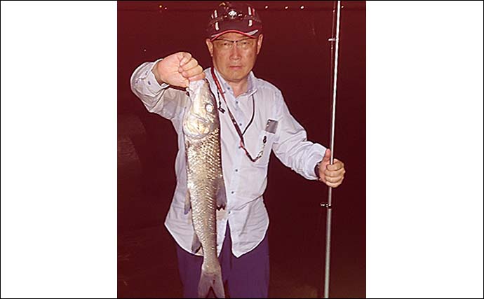 木曽川のウナギ釣りで本命1匹　ドバミミズのエサにセイゴやニゴイも