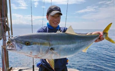 【福井・静岡】沖のルアー最新釣果　ジギングでメタボなブリ族を好捕