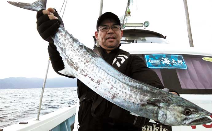 【福井・石川】沖ルアー最新釣果　ティップランエギングで船中アオリ80匹