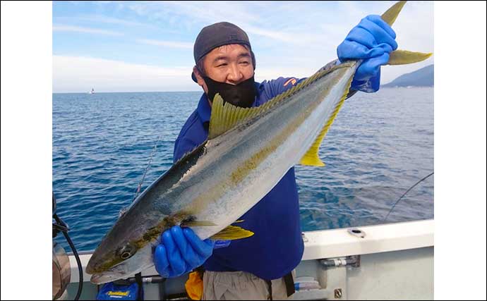【愛知・福井】船のエサ釣り最新釣果　テンヤで指8本級大型タチウオ参上