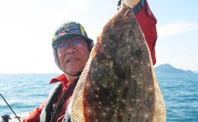 愛知の船ヒラメ釣りで55cm肉厚ゲット　好ゲストには50cmハマチ