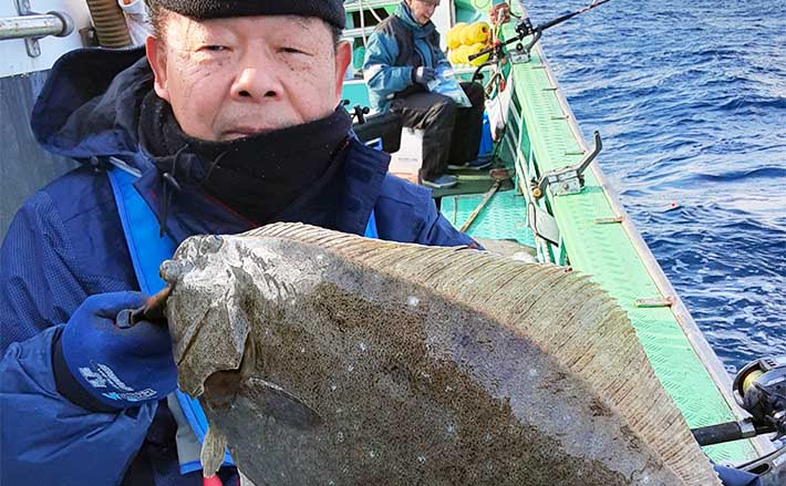 アジ泳がせ釣りでヒラメにブリに高級根魚【福岡】 船のエサ釣り最新